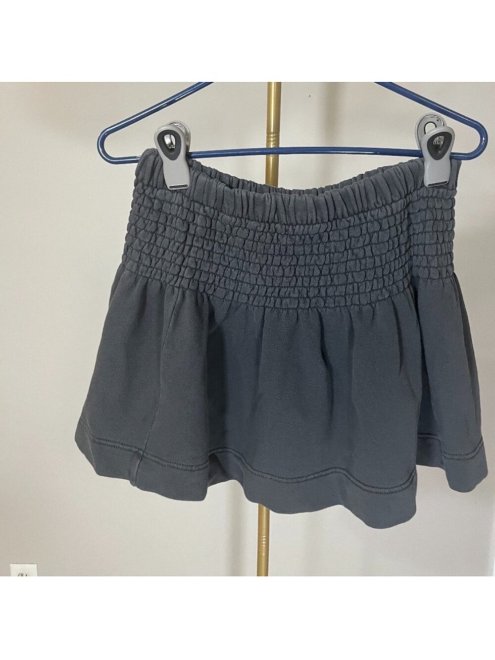 Aerie Smocked Mini Skirt Dark Gray Women’s Medium Elastic Waist Lounge Casual